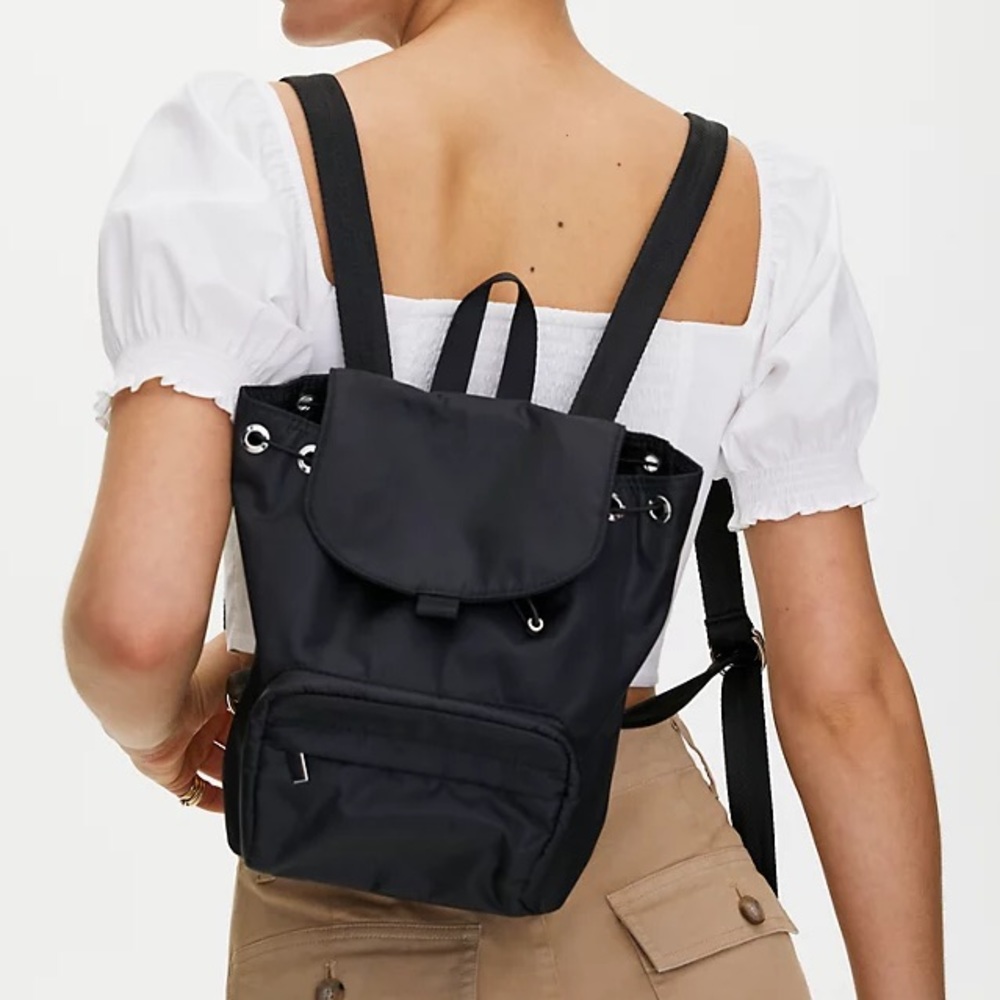 BNWT Aritzia Granger backpack
